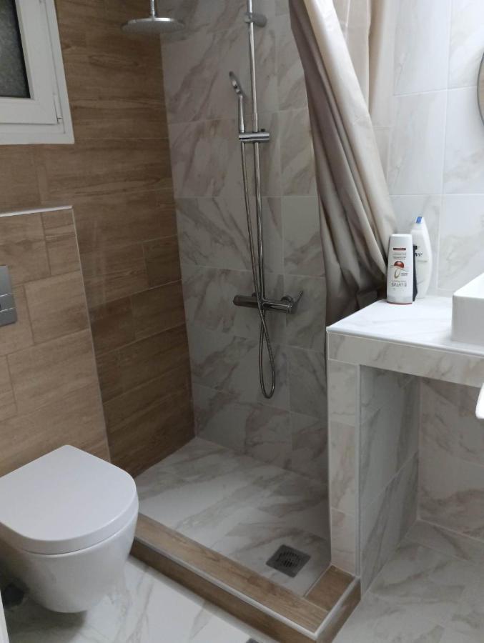 Apartment In The Center Near The Sea Kavala Exteriör bild